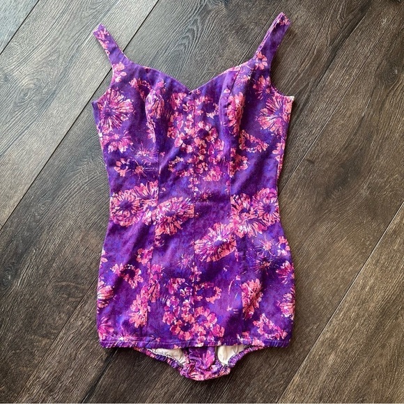 Vintage Sea Lure women’s swimsuit size small 14 purple  floral VTG play suit - Picture 1 of 14